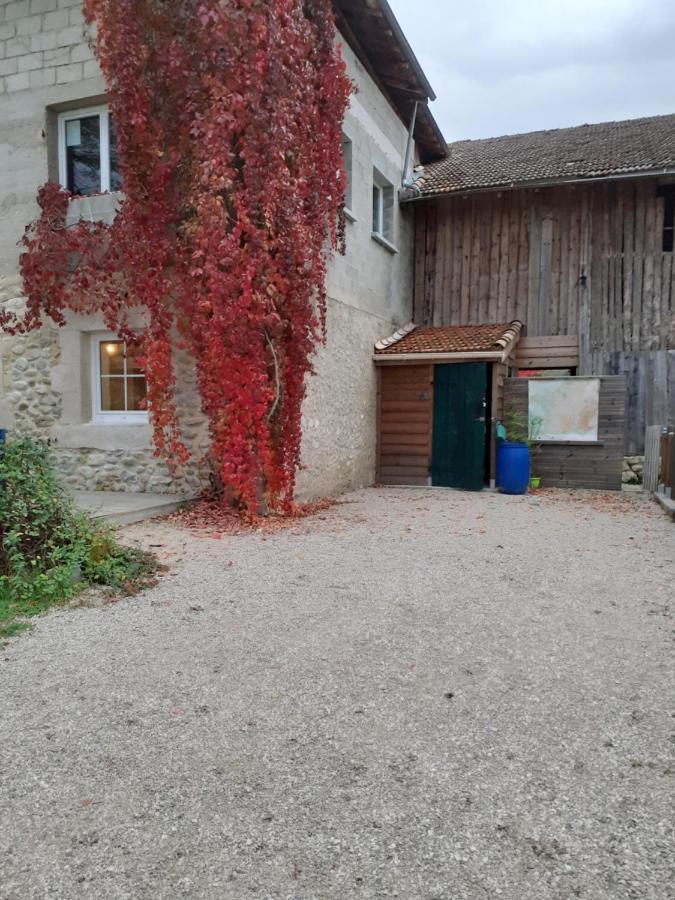 Okami Du Vercors Saint-Laurent-en-Royans エクステリア 写真