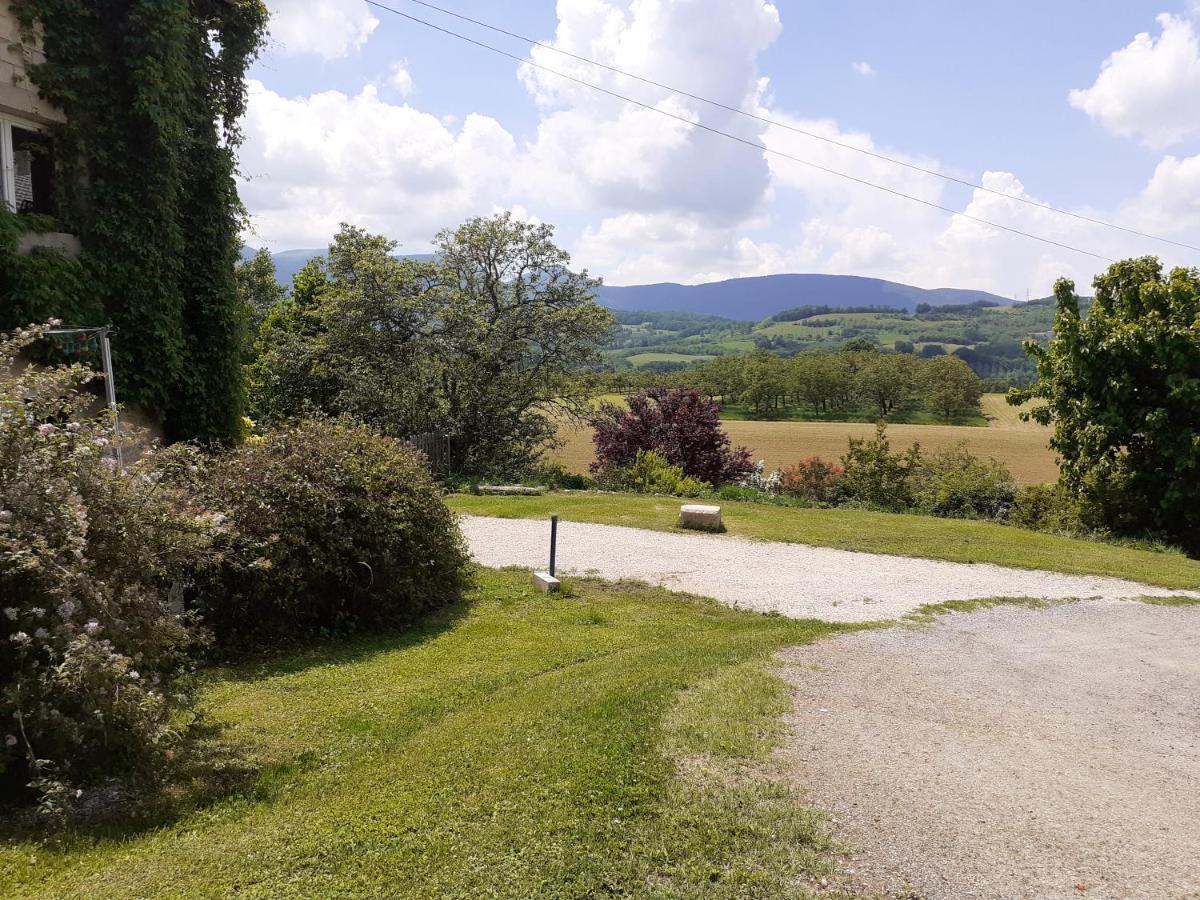 Okami Du Vercors Saint-Laurent-en-Royans エクステリア 写真