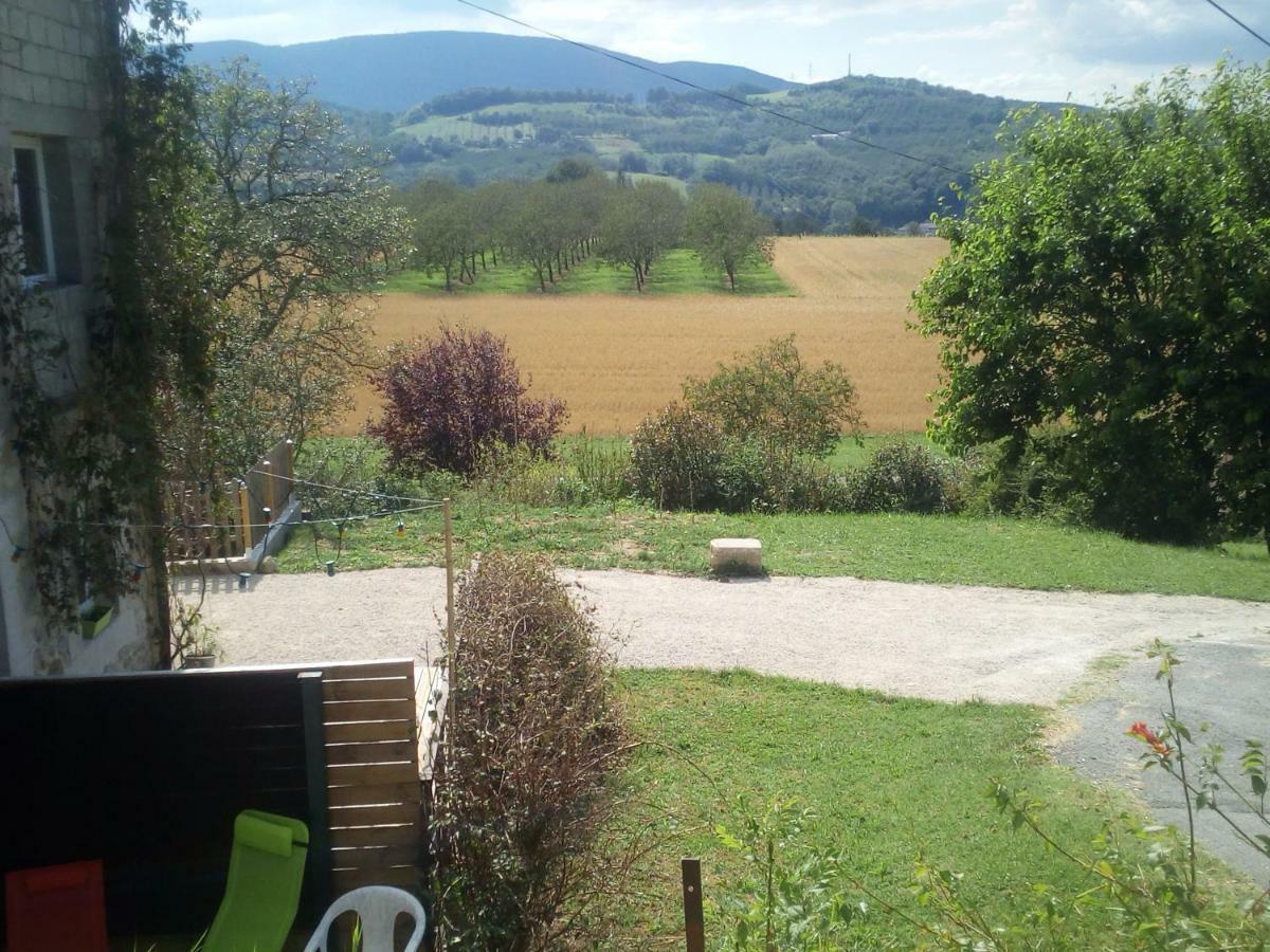 Okami Du Vercors Saint-Laurent-en-Royans エクステリア 写真